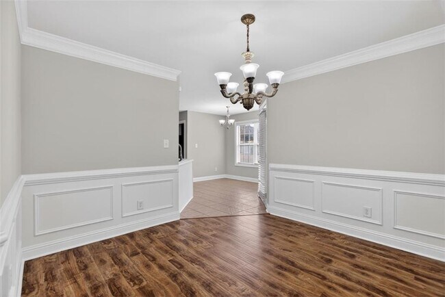 Building Photo - 5630 Saltcreek PIace NE