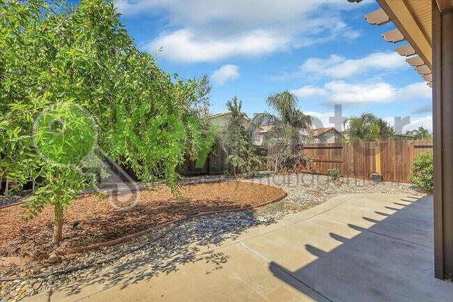 Building Photo - 7209 Corvus Cir
