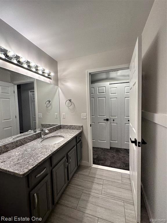 Building Photo - 51810 Lionel Ln