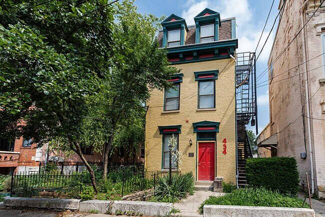 Primary Photo - Elizabeth Street