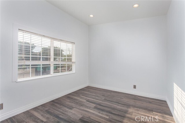 Building Photo - 9502 Laurel Canyon Blvd