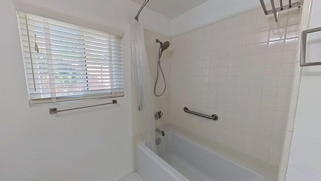 Building Photo - 11 Via Bellorita: Charming 2 Bed 2 Bath Ho...