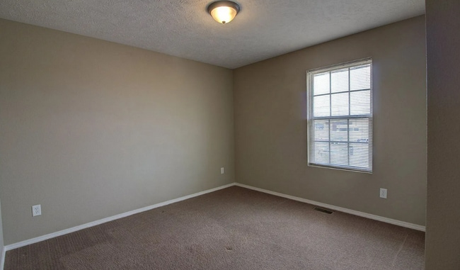 Building Photo - Ozark 3 Bedroom Rental Home- Available March 2023