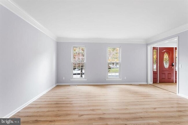 Building Photo - 2807 Falling Brook Terrace