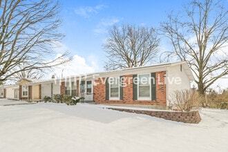 Building Photo - 1 Las Hembra Ct