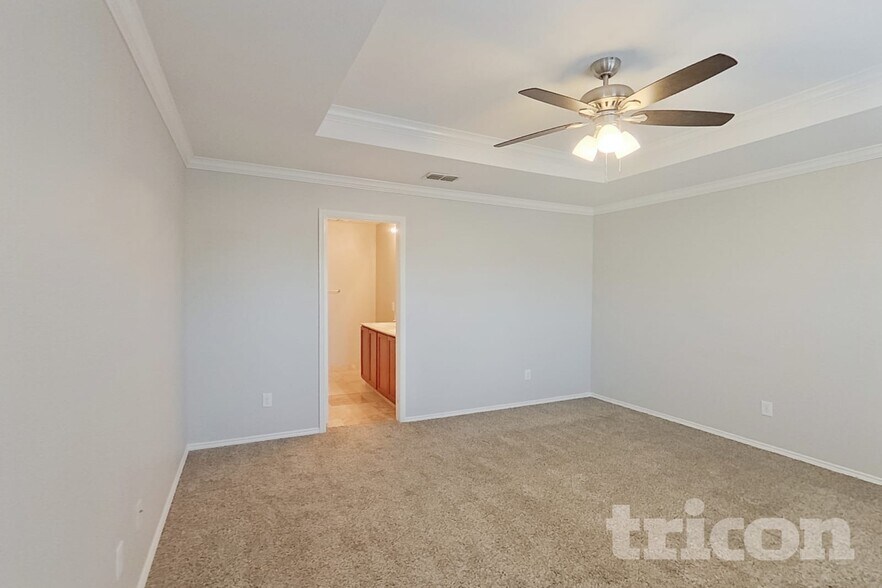 Building Photo - 1500 Abby Creek Dr