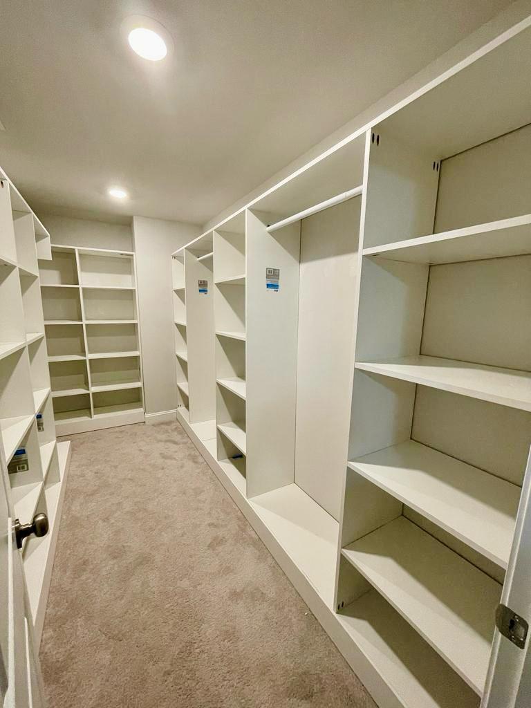 Master Closet - 1403 Rosepine Dr