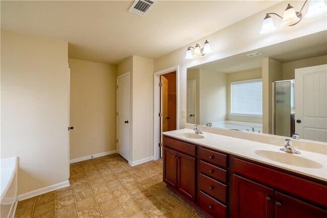 Building Photo - 2385 Morgan Farm Dr