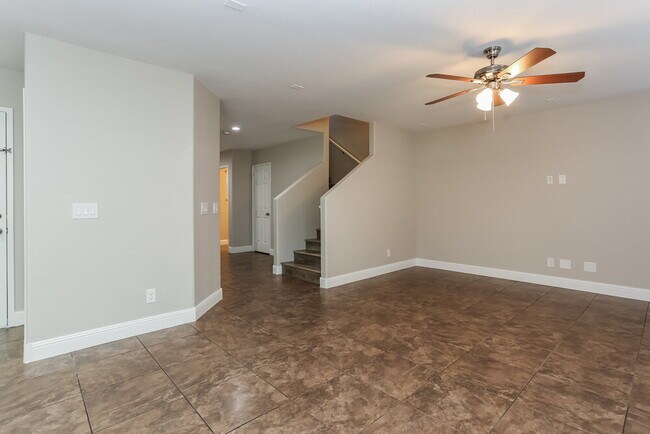 Building Photo - 10811 Cather Ave