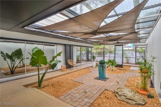 Building Photo - 3666 Princeton St