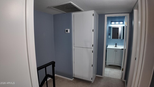 Building Photo - 1230 N 84th Pl