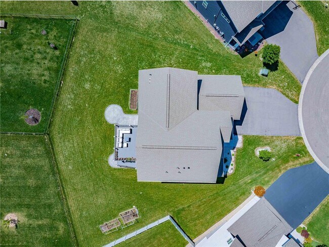 Building Photo - 140X Ironwood Ct