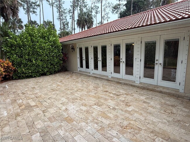 Building Photo - 2347 Coach House Ln
