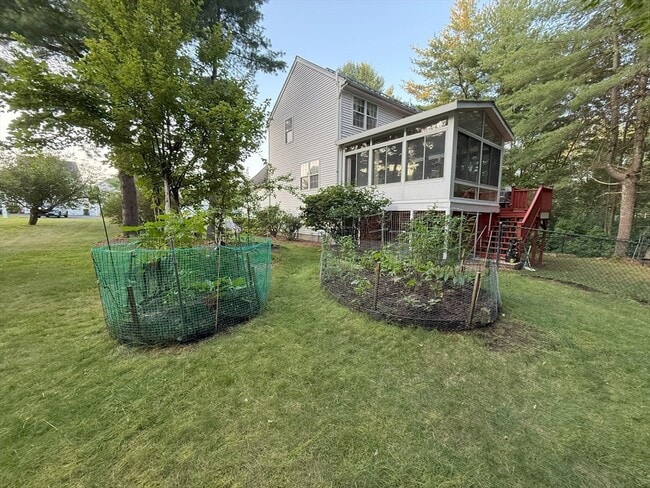 Building Photo - 52 Palomino Dr