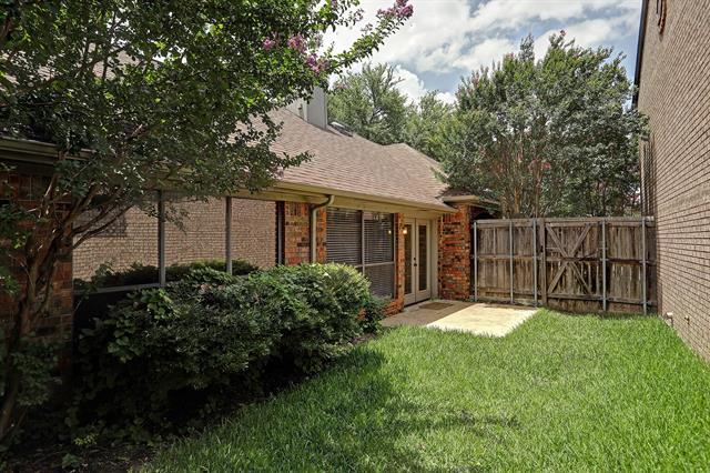 Building Photo - 3852 Beaumont Ln