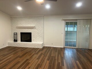 Building Photo - 228 E Greenfield Dr