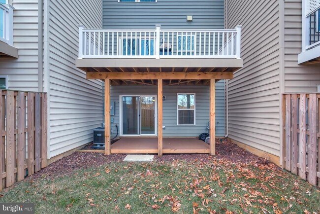 Building Photo - 45954 Iron Oak Terrace