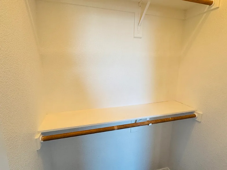 Building Photo - 5728 Swords Dr