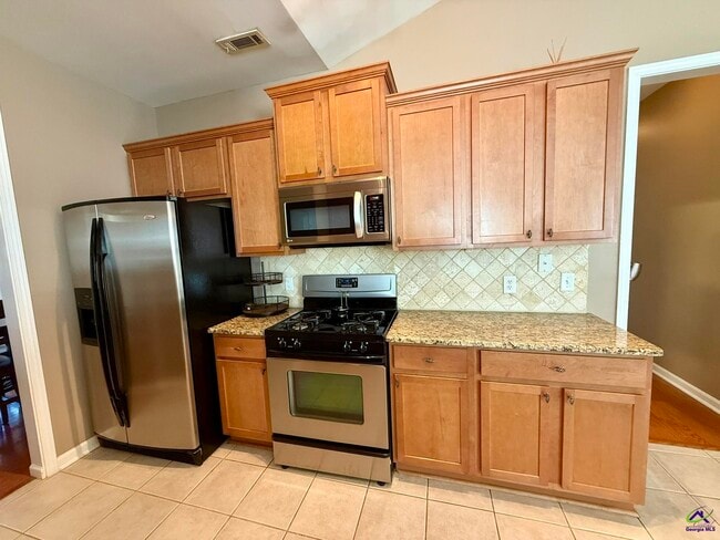 Building Photo - 227 Hearthwood Dr