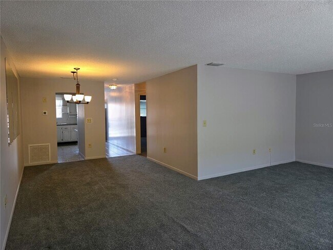 Building Photo - 3018 59th St S