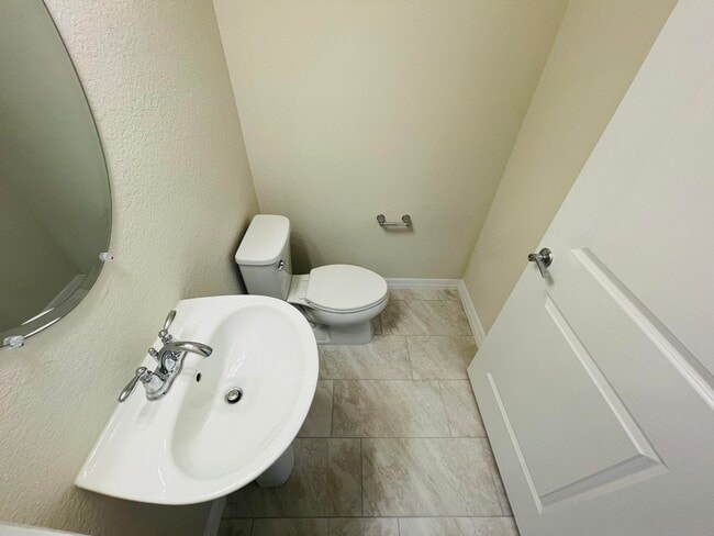 Building Photo - 8208 Tailshot Ct