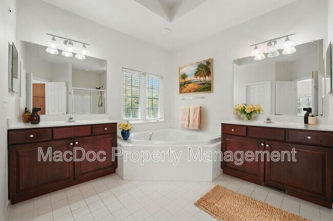 Building Photo - 11402 Chivalry Chase Ln