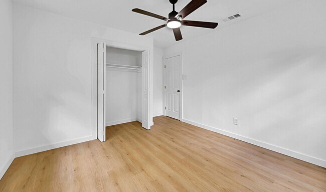 Building Photo - 2809 Parrott Ave