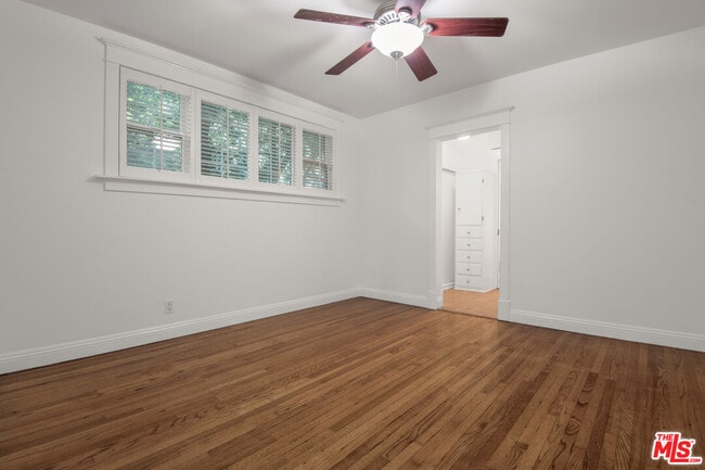 Building Photo - 4900 Ethel Ave