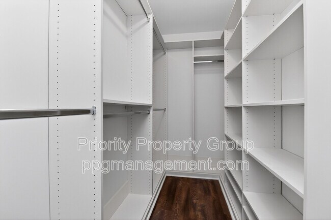 Building Photo - 12304 Verdant Ct