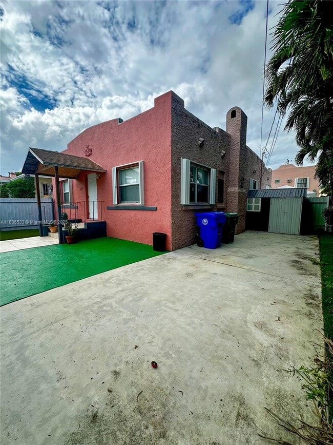 Primary Photo - 1773 NW 19th St