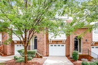 Building Photo - 811 Skybrook Falls Dr