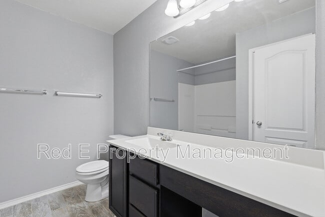 Building Photo - 1426 Cutler Bay