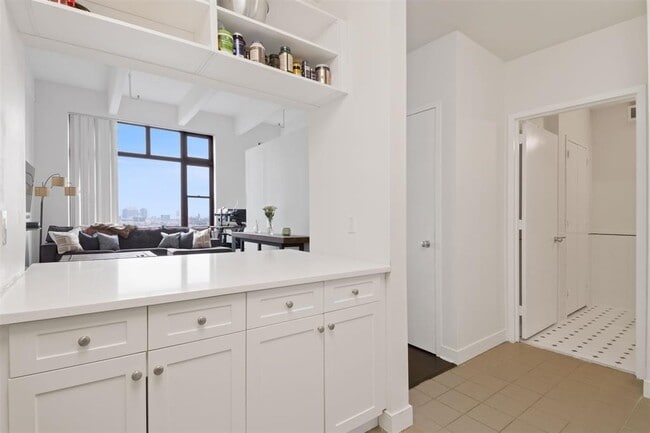 Building Photo - 1500 Hudson St