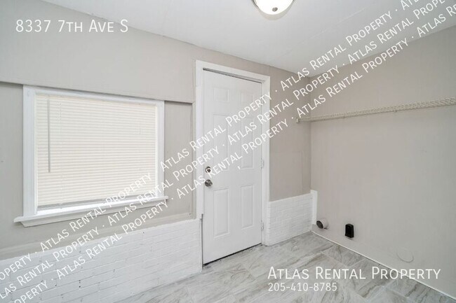 Building Photo - 8337 7th Ave S