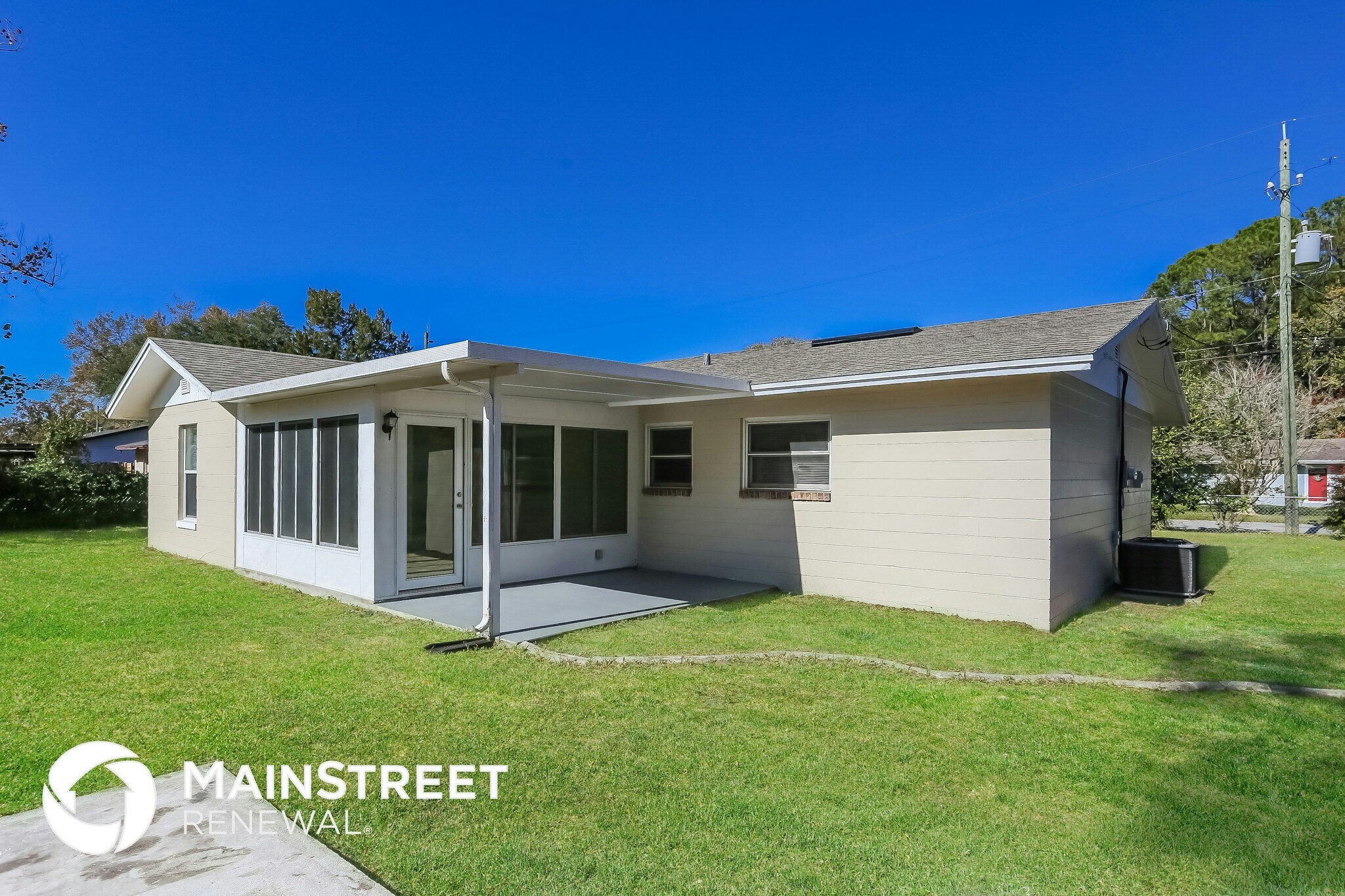 Building Photo - 7912 Dalehurst Dr S