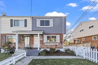 Building Photo - 3918 Usher Ave