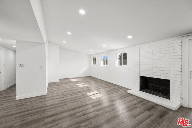 Building Photo - 8153 Tunney Ave