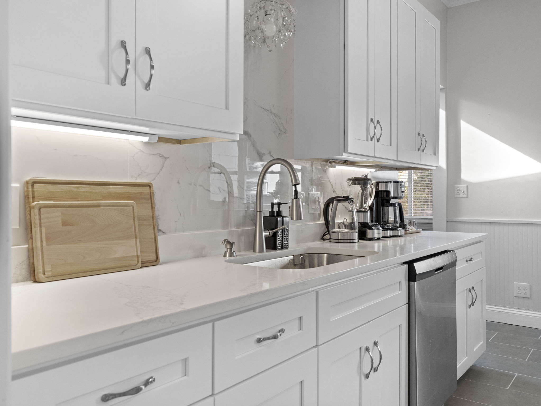 Building Photo - 110 Glen St