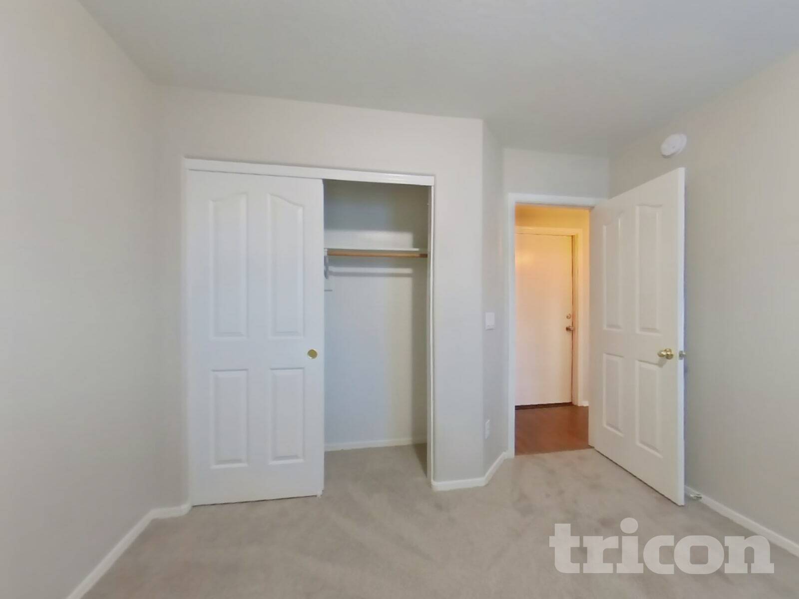 Building Photo - 43738 Elm Dr