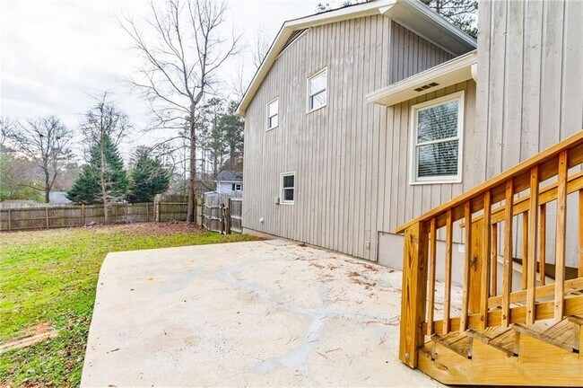 Building Photo - 3226 Hickory Bluff Dr