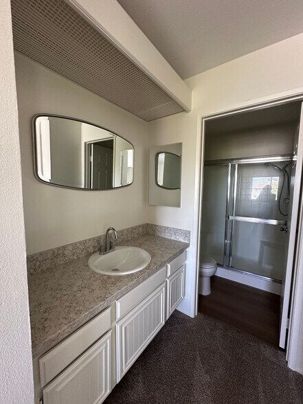 bathroom in master bedroom - 26864 Claudette St