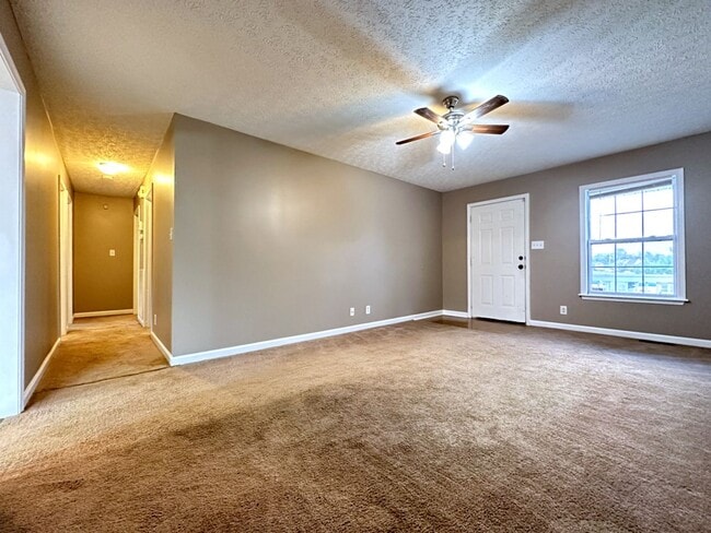 Building Photo - Single-Family in Oak Grove, KY--Deck and Large Backyard!