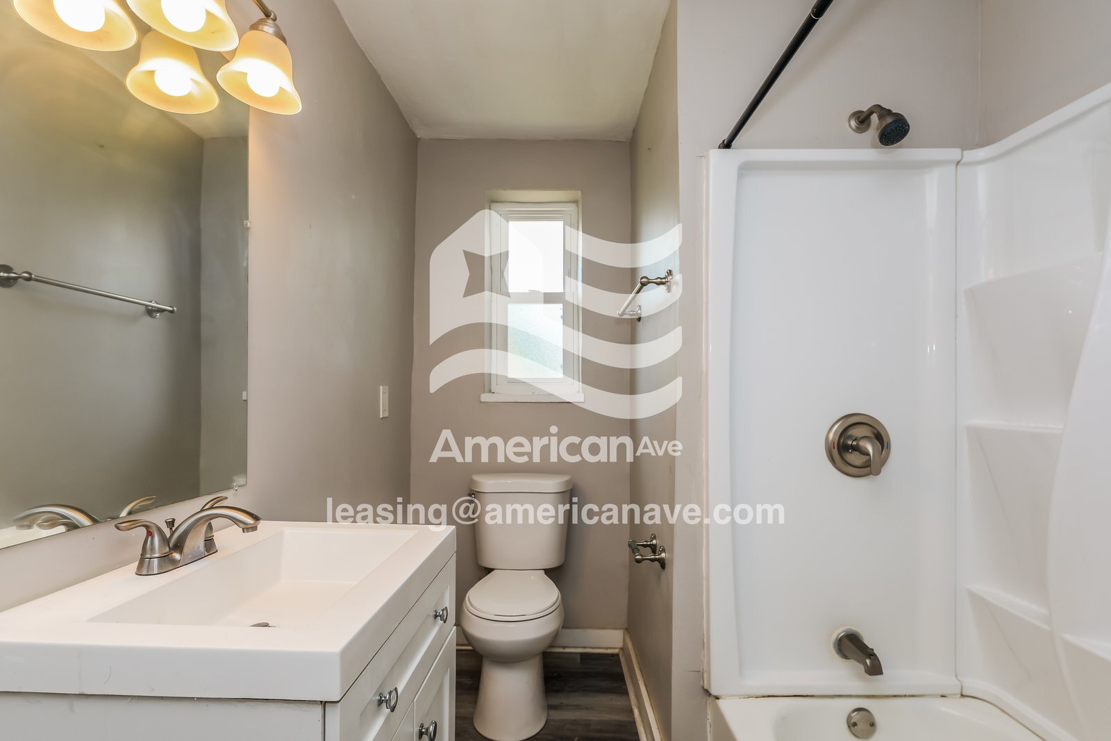 Building Photo - 515 Verona Rd