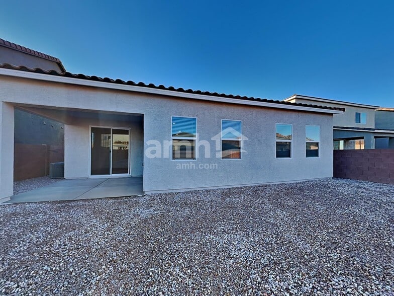 Building Photo - 14155 N Luckett Rd