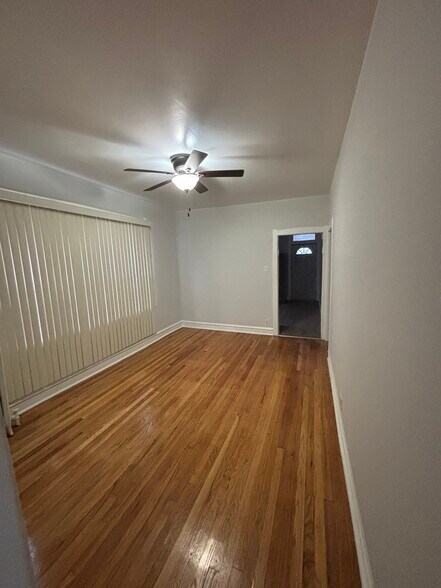 Building Photo - 4028 W Crystal St