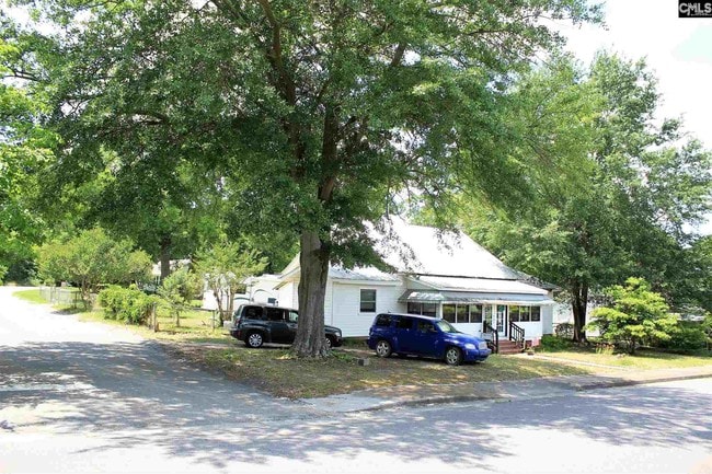 Building Photo - 116 Timmerman St