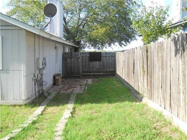 Building Photo - 1224 Tartan Ln