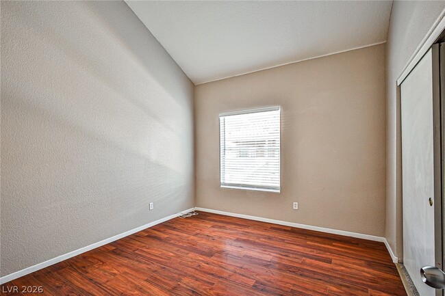 Building Photo - 5125 W Reno Ave
