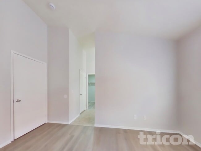 Building Photo - 14806 Rosemary Dr