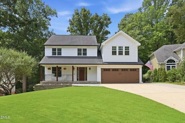 Building Photo - 112 Waterfall Ct